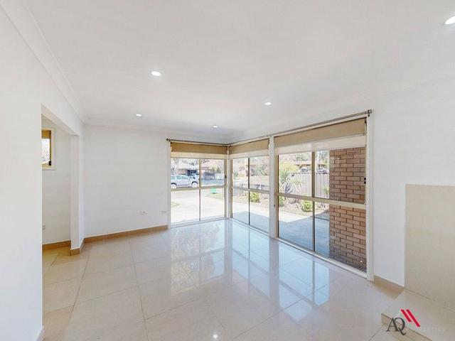 30 Foveaux Ave, NSW 2170