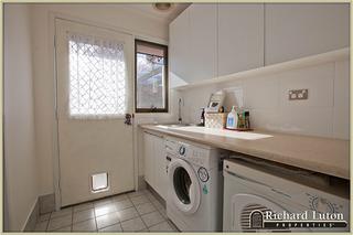 Laundry (2010-09-16)