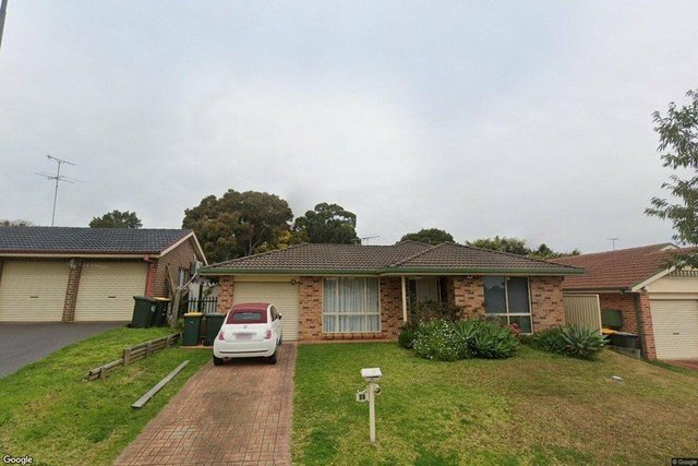 38 Thompson  Crescent, NSW 2768
