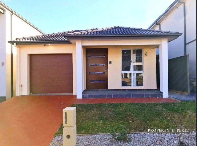 13A Gowrie Street, NSW 2769