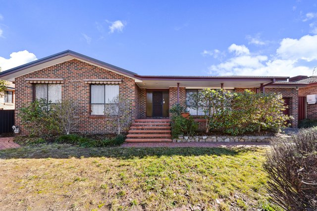 57 Enid Lorimer Circuit, ACT 2905