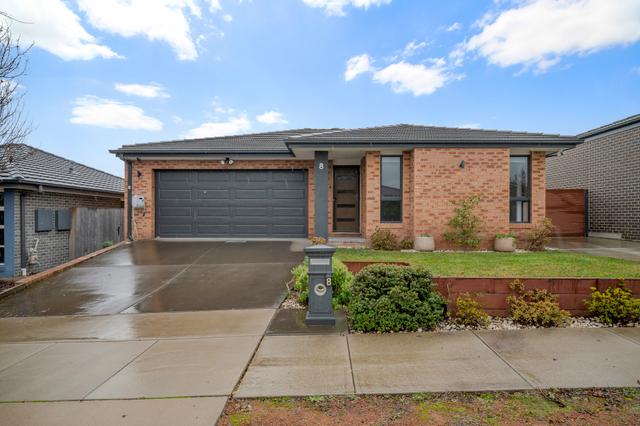 8 Starcevich Cres, ACT 2914