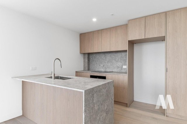 201/33 Nicholson Street, VIC 3204