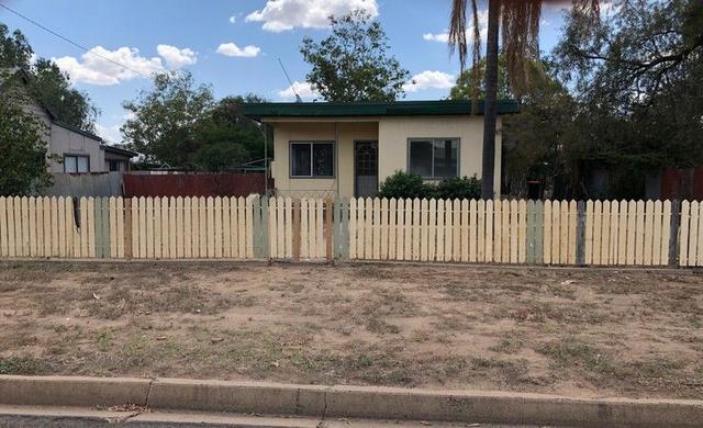 42 Dubbo Street, NSW 2829