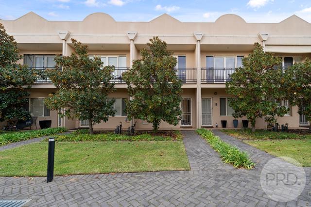 16/20 Travers Street, NSW 2650