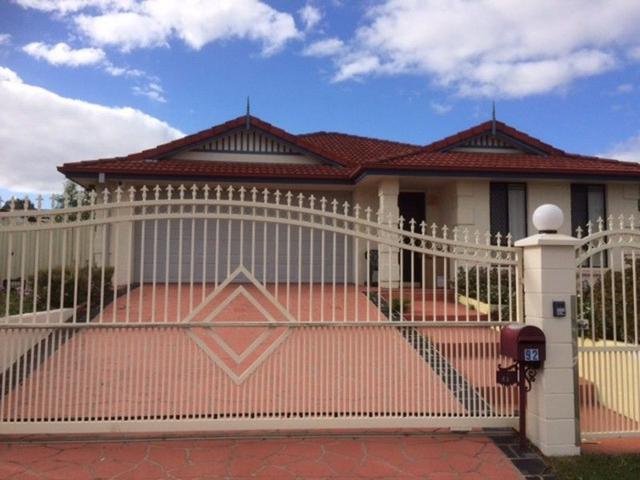 92 Oakmont Avenue, QLD 4075