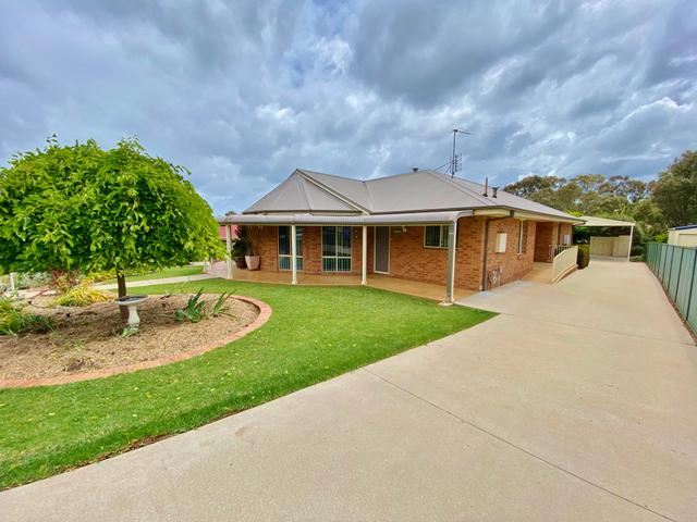 1/5 Jake Miller Place, NSW 2594