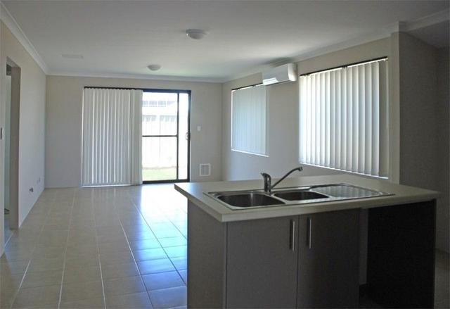 5 Kupu Gate, WA 6164