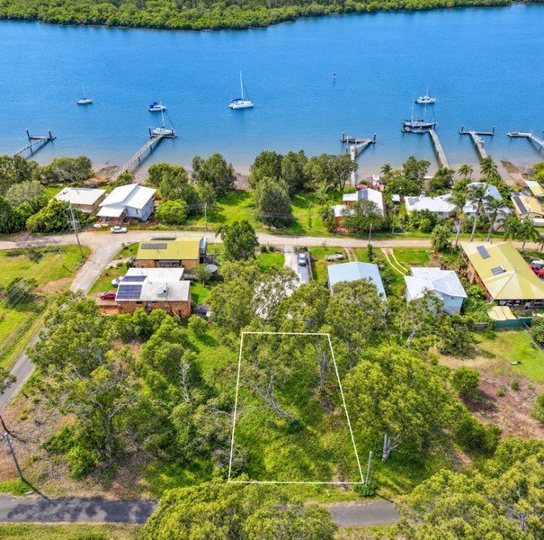 3 Island View Road, QLD 4184