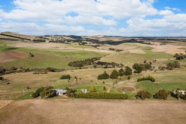 235 Sheehans Rd, VIC 3434