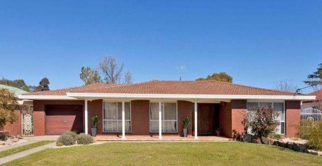 11 Hamilton Street, NSW 2660