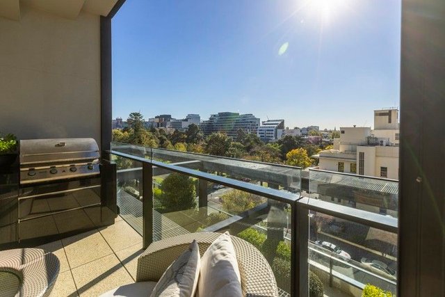 401/150 Clarendon Street, VIC 3002