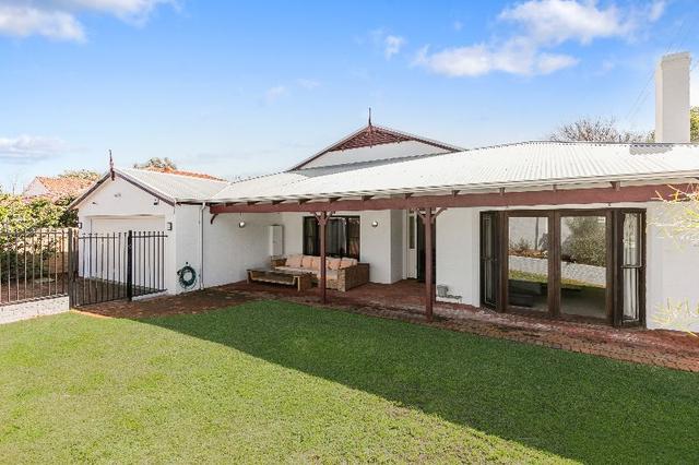 11 Swan St, WA 6012