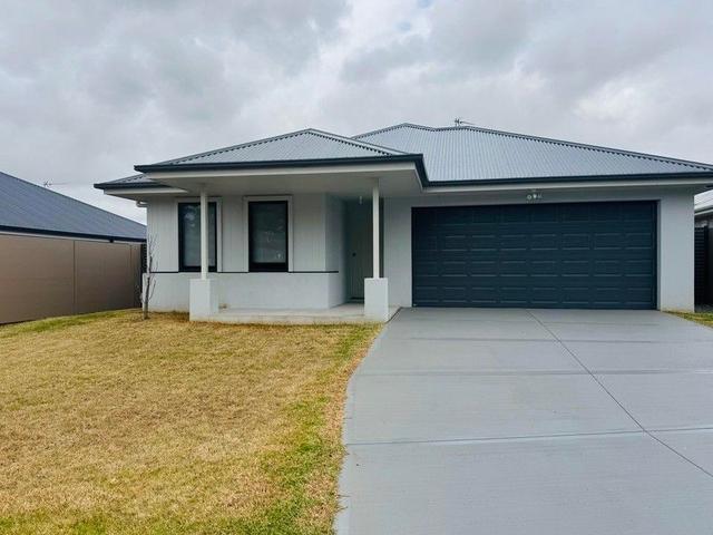 12 Talbot Pkwy, NSW 2335