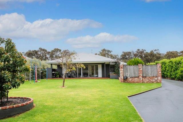 8 Copse Way, WA 6284