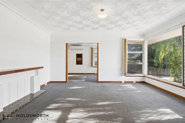 155 Howes Crescent, WA 6059