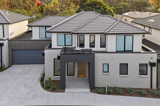 2/2 Belmont Road West, VIC 3136