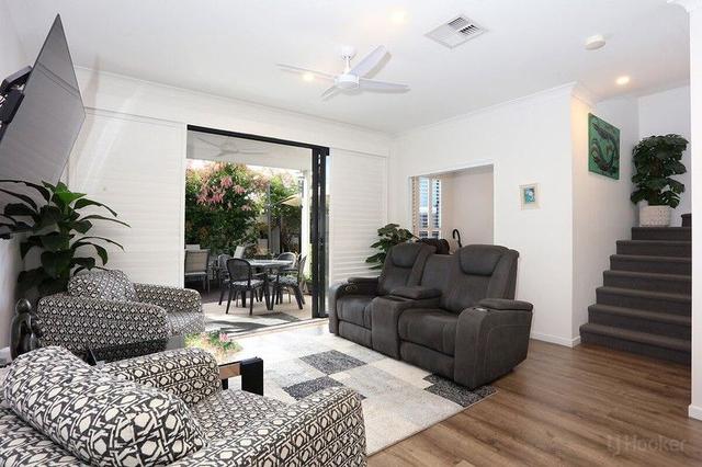 57/4A Hansford Road, QLD 4216