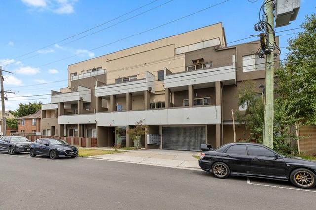 11/2-4 Hutton Street, VIC 3175