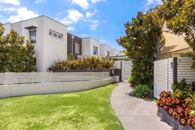 4/4-6 Paddison Avenue, NSW 2227