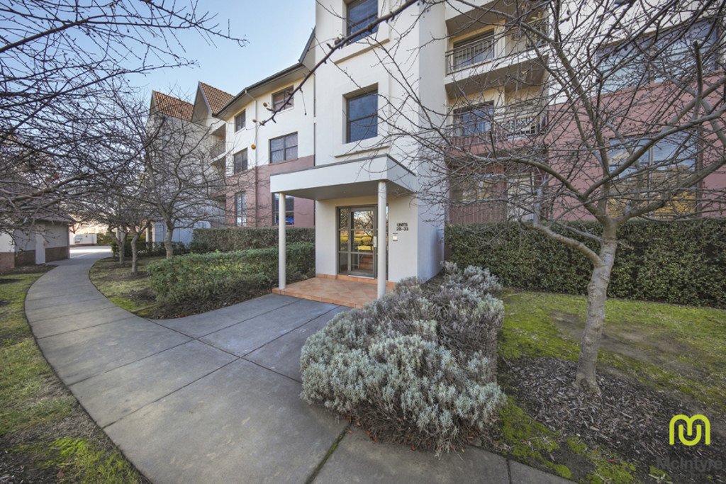 31/2 Eldridge Crescent, Garran ACT 2605 Allhomes