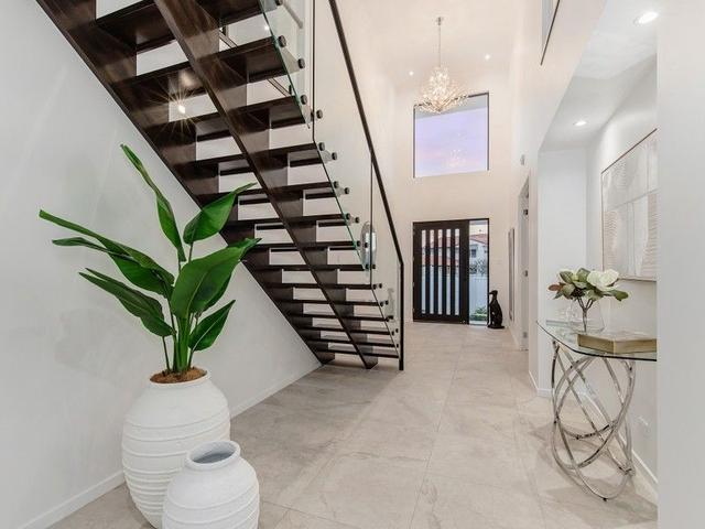 5 Blair Athol Crescent, QLD 4217