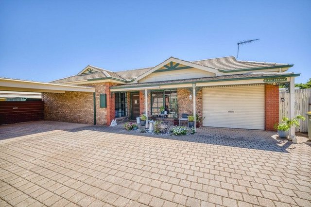 2/396 Eleventh Street, VIC 3500