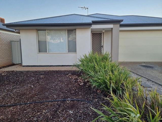 11 Central Boulevard, SA 5115