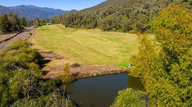 Great Alpine Road, VIC 3741