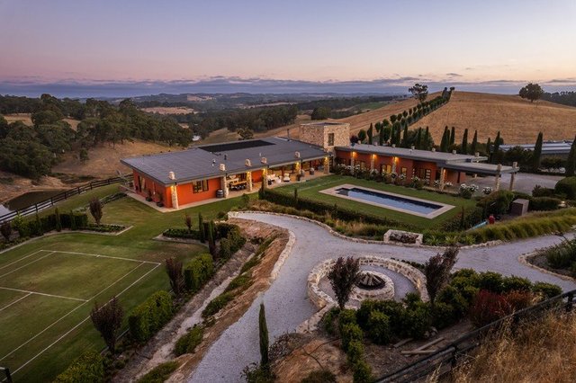 2429A Greenhill Road, SA 5242