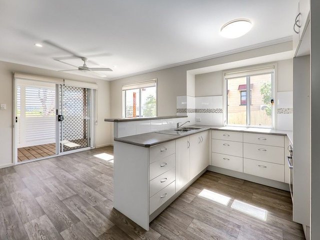 4 Darreen Street, QLD 4120