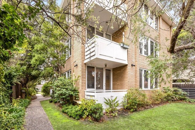 1/11 Lansdowne Road, VIC 3183