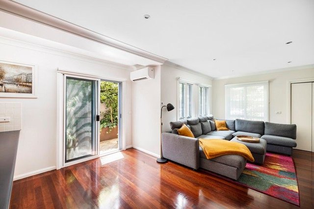 8/161 Phillip Street, NSW 2017