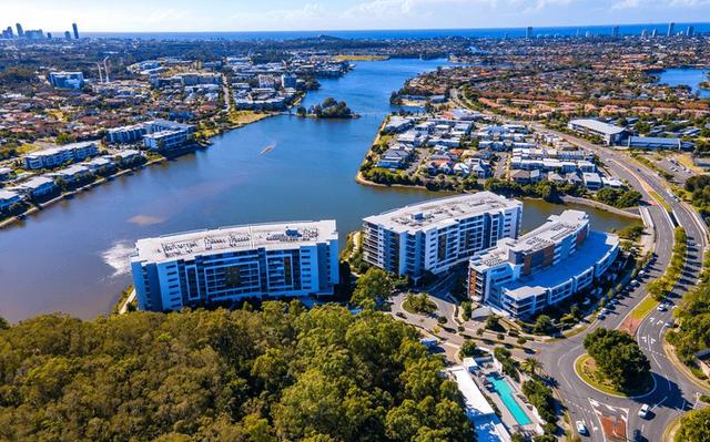 2115/397 Christine Avenue, QLD 4227