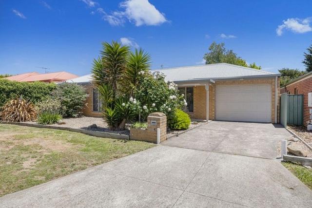 18 Sunline Court, VIC 3342