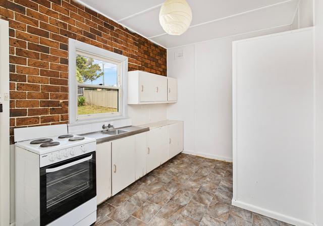 1/32 Barney Street, NSW 2533