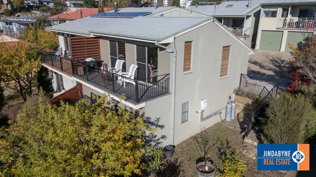 4/3 Penders Court, NSW 2627