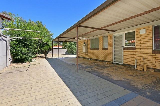 12 Camborne Way, WA 6108