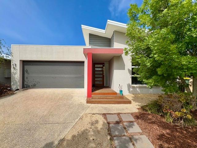 32 Coastside Drive, VIC 3217