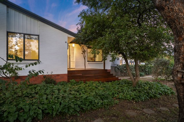 30 Bennelong Crescent, ACT 2614