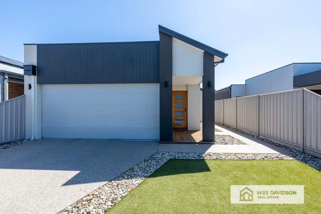 1/27 Rissmann Drive, VIC 3400