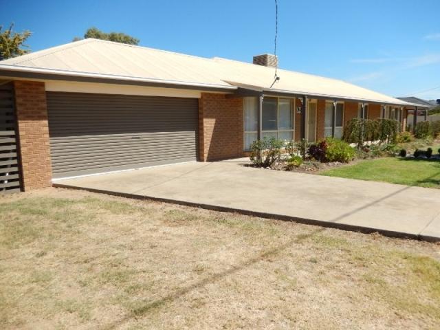 174-176 Golf Club Drive, NSW 2643