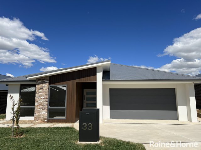 33 Clearview Crescent, NSW 2800