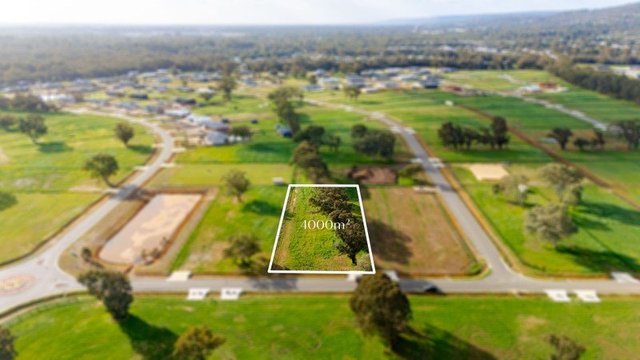 12 Danehill Street, WA 6122