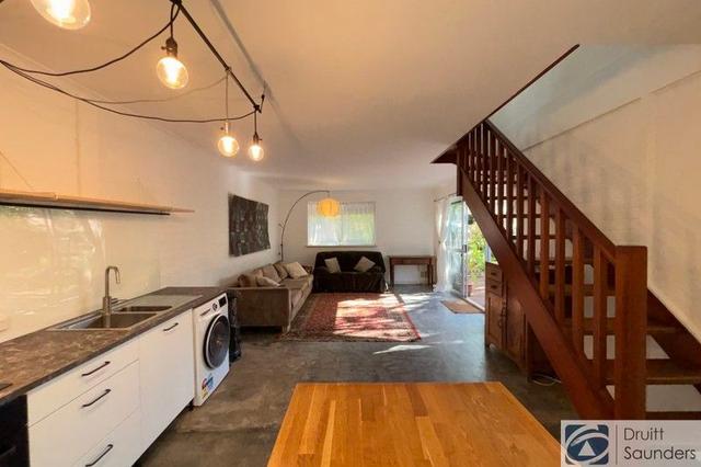 12 Pawlett Way, WA 6018