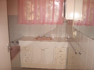 Bathroom (2003-06-16)