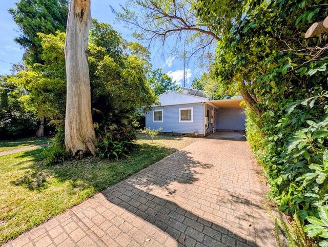 11 Victoria  Street, NSW 2774