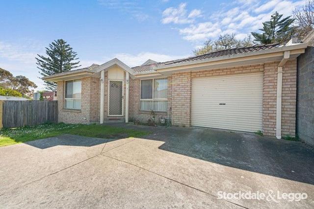 2/305 Princes Drive, VIC 3840