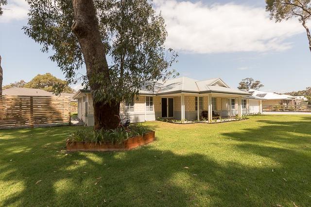 5 Ayrton Crt, WA 6174