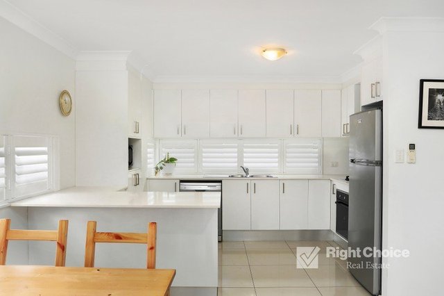 1/210 Tongarra Road, NSW 2527